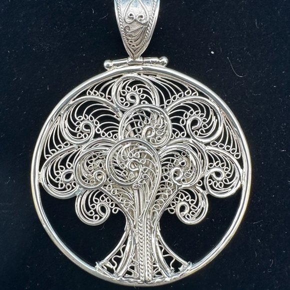 Sterling Silver Sajen Filigree Tree of Life Pendant - Picture 4 of 11